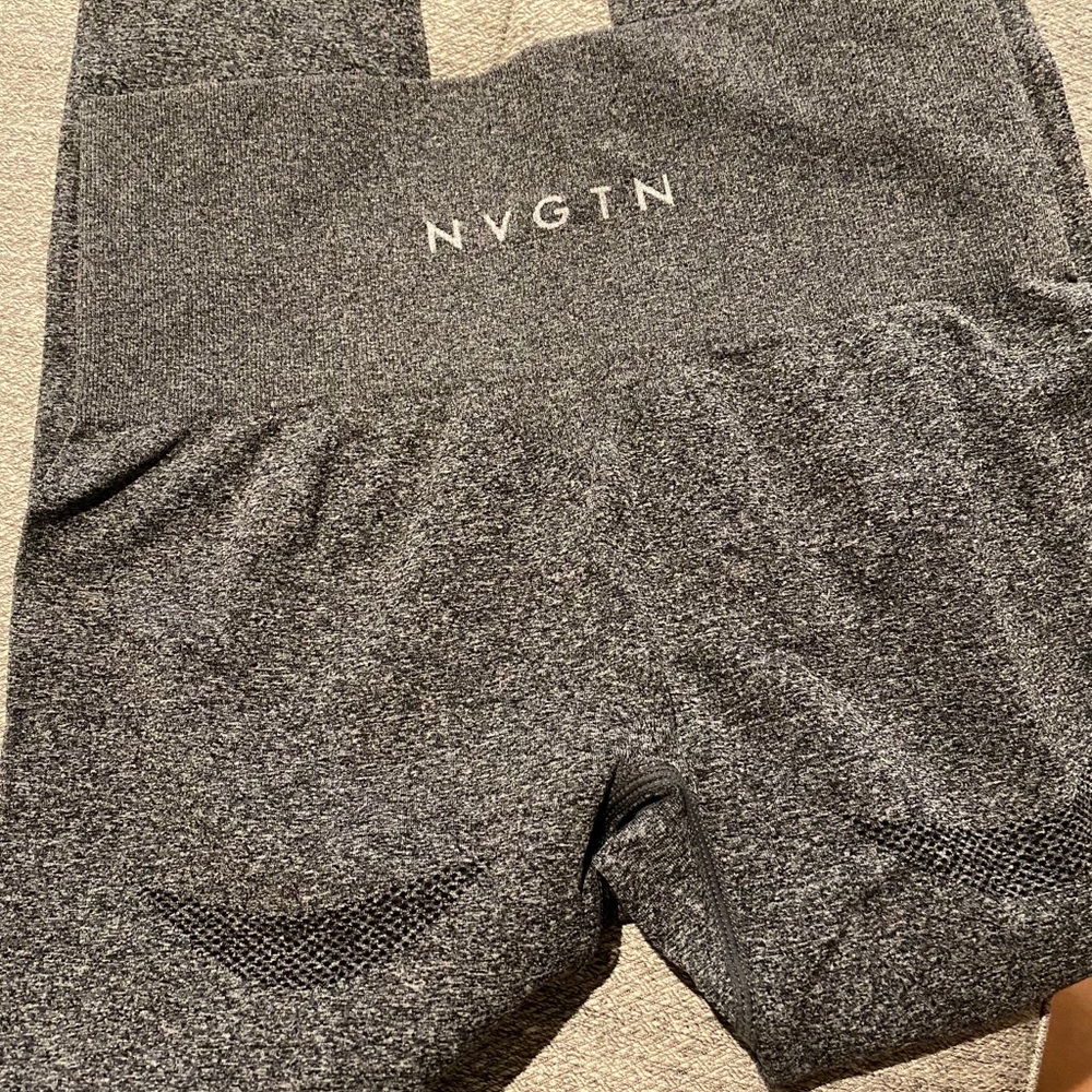 nvgtn contour leggings